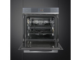 Многофункциональный духовой шкаф с функцией пиролиза, 60 см, Серебристый Smeg SFP6104WTPS