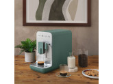 Автоматическая кофемашина Smeg BCC12EGMEU, изумрудно-зеленый