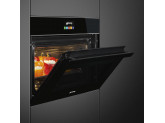 Компактный духовой шкаф, комбинированный с пароваркой, 60 см, Чёрный Smeg SF4604PVCNX1