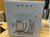 Планетарный миксер,мощность 0,8 кВт, объем чаши 4,8 л, Зеленый Smeg SMF02PGEU (Уценка)